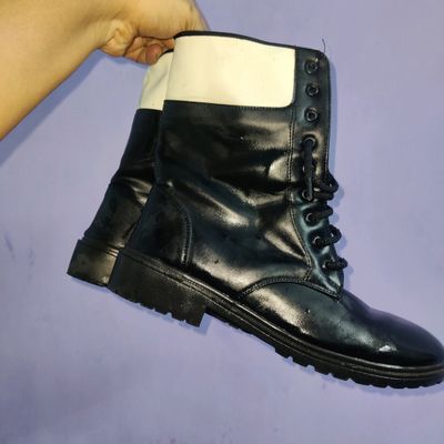 Street style store deals boots