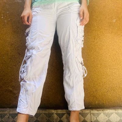 Amazon.com: LOLOCCI Green Cargo Pants for Women Baggy Loose Casual Y2K  Capri Pants with Pockets Wide Leg Pants for Women : Clothing, Shoes &  Jewelry