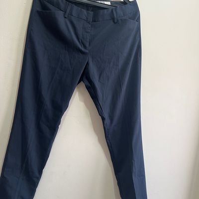 Buy Women Grey Regular Fit Textured Casual Trousers Online - 733017 | Allen  Solly