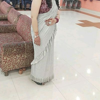 How to Hide your Tummy While wearing the Saree !!