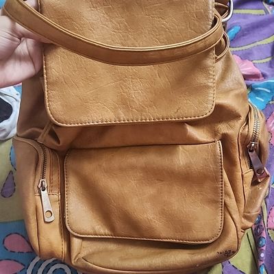 Slingbags Dressberry Backpack Cum Handbag Freeup