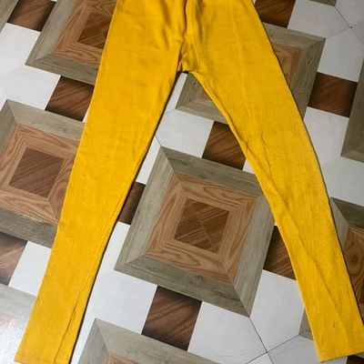 Yellow legging