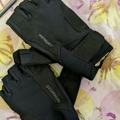 Decathlon workout gloves hot sale