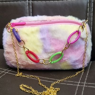 Kids jelly bag Style Embossed Pattern Handbag Baby Toddler Girls Crossbody  Mini Chain Bags purse Price: #4,500 Black, White, Pink, Re... | Instagram