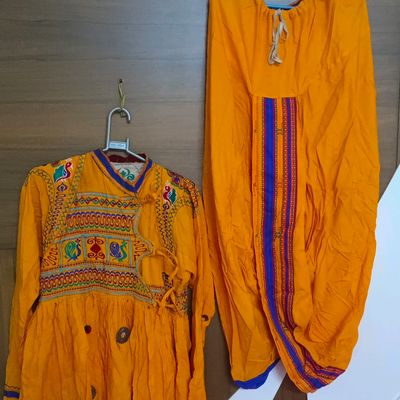 MENS KEDIYA GARBA DRESS - Embroidered Cotton Gujarati Traditional Men''s  Kediya, Kediya Dhoti Manufacturer from Ahmedabad
