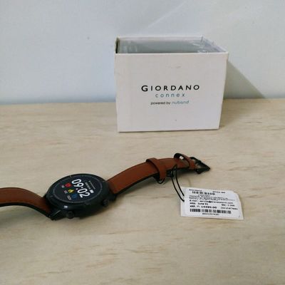 Buy Giordano Silver Smart Watch 1.3 Display With Health Monitoring & IP68  Water Resistance - GT02-GR Online