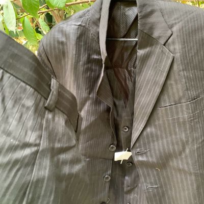 Suits Blazers Black 3 Piece Suit coat Half Jacket And