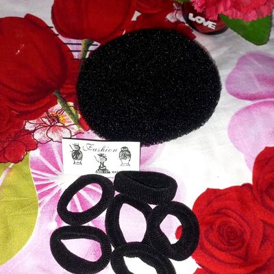 Wano Rubber Black Hair Bun