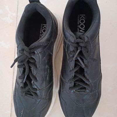 Zoila Black socks sports shoes - KeeShoes