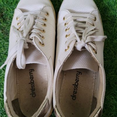 Dressberry store white sneakers