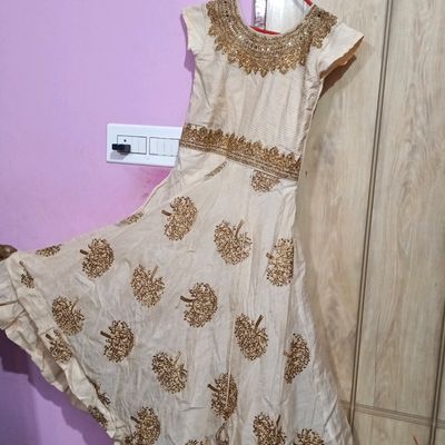 Designer Gown Replica Readymade dress Retail in Chandni Chowk | chickpet, chickpet wholesale lehangas,chickpet sarees,chickpet lehangas,chickpet  wholesale sarees,wholesale lehangas in chickpet bangalore,chickpet... | By  Wholesale Market vs Retail ...