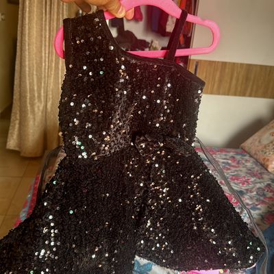 Ladies Party Wear Gown, Color : Black at Rs 12,995 / ONE in Gurugram |  Rangoli