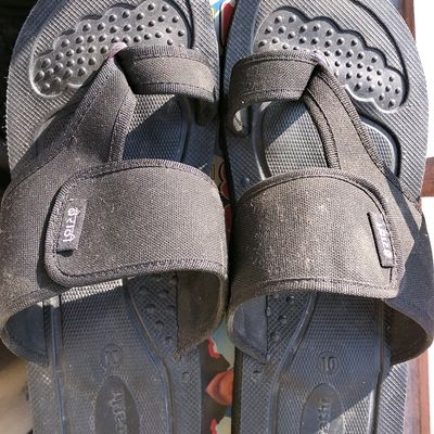 Bairathi chappal store