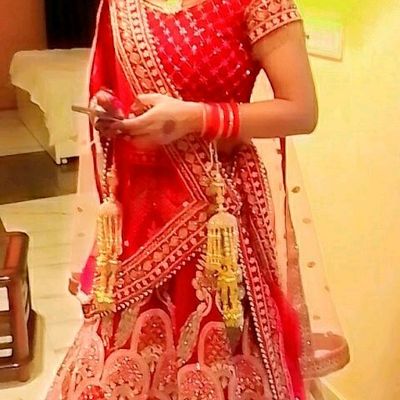 Bridal Lehanga: शादी के लिए खरीदना है लहंगा? दिल्ली के ये 6 बाजार दुल्हन को  कभी नहीं करते मायूस - 6 best places to buy bridal lehengas in delhi during  wedding season tlif - AajTak