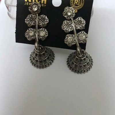 Flipkart.com - Buy JMBW INTERNATIONAL Traditional Black colour Big Size  jhumka / Jhumki earring for Party ,wedding Agate Alloy Jhumki Earring,  Drops & Danglers Online at Best Prices in India