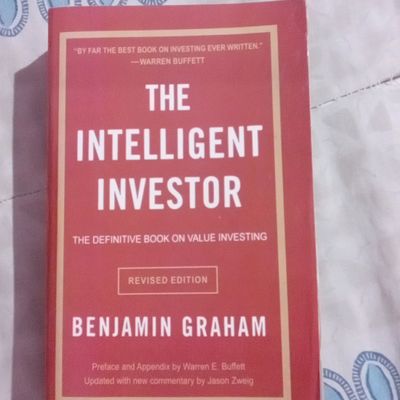 Intelligent Investor Photos and Images & Pictures