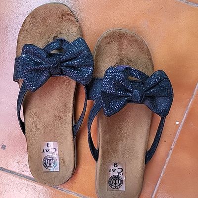 Cute bow store sandals