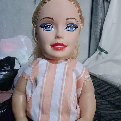 Toys & Games, Barbi doll