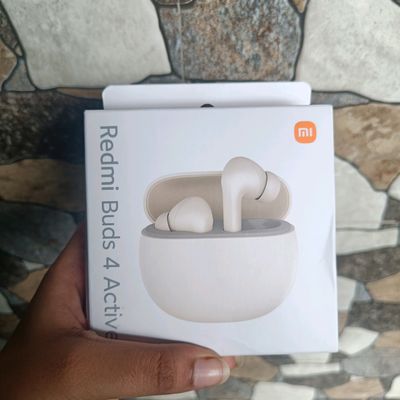 Redmi Buds 4 Active - Air White, 12mm Drivers(Premium Sound Quality), Up to  30 Hours Battery Life, Google Fast Pair, IPX4, Bluetooth 5.3, ENC, Up to  60ms Low Latency Mode, App Support 