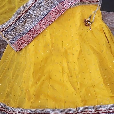 Yellow Silk With Weaving Designer Lehenga Choli at Rs 8920.00 | Surat| ID:  2851803288930
