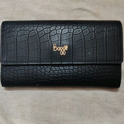 Baggit clutches hot sale