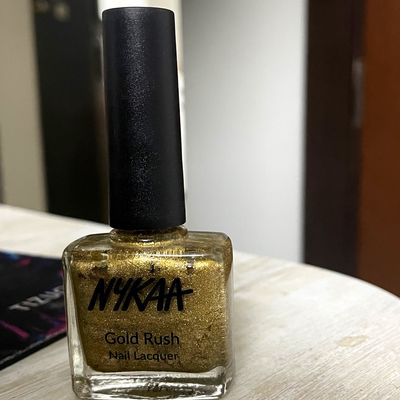 Nykaa Gel Shine Nail Enamel Swatches and Review – Every Little Thing:  Happiness