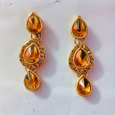 Resham on sale ke earrings