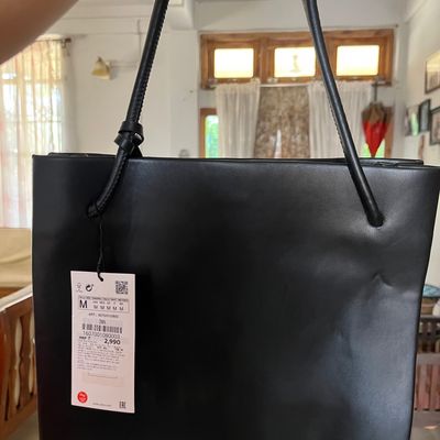 Metaverse Bags & Backpacks Pack - Exclusive Collection - Spain, New - The  wholesale platform | Merkandi B2B