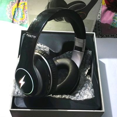 Headphones Speakers Fire Boltt BH1200 BT Headphones Almost