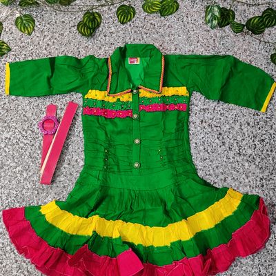 Green Premium Design Kids Girl Designer Western Leggings With Frock Set at  Best Price in Indore | Mine Innovation