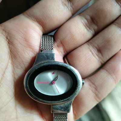 Fastrack watches for sales womens below 4000