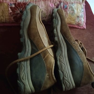 Woodland shoes sales size 9