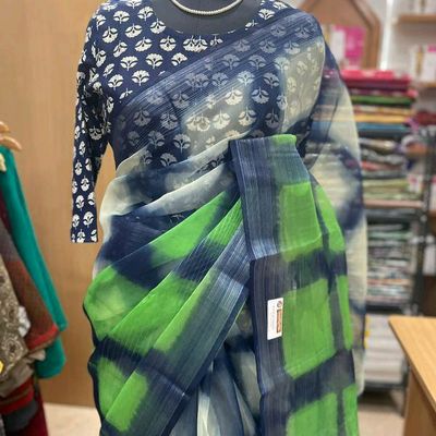 Women's Printed Cotton Blend Saree In Black - Indethnic | Saree, Blouse  piece, Printed cotton