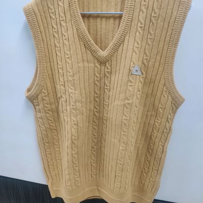 Monte carlo half sweater hot sale