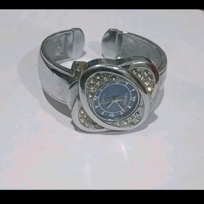 Yaqin Ladies Waterproof Wrist Watch - Silver - Discountshub