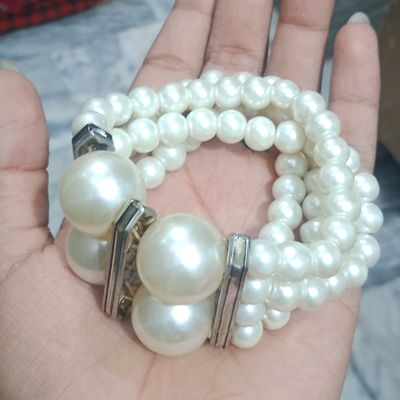 Princess Pearls Bracelet Pattern Download | Beading, Beading, Bracelets,  Interweave+ Membership, Patterns | Interweave