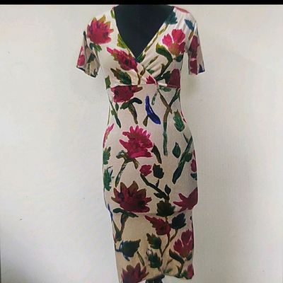 Zara velvet hotsell floral dress