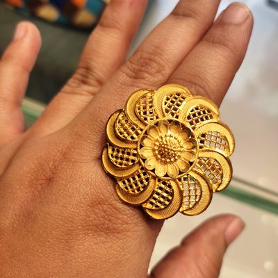 Latest gold finger rings and gold bangles Designs with weight and price /  New Modles/ Today… | Gold rings jewelry, Unique wedding jewelry, Latest  gold ring designs