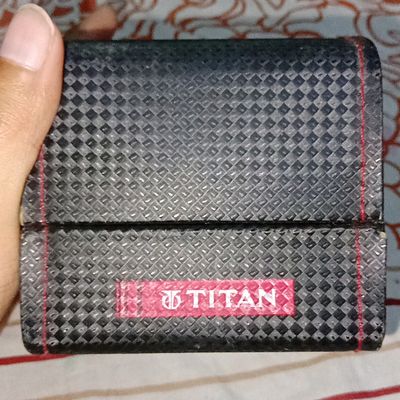 Titan deals watch cases