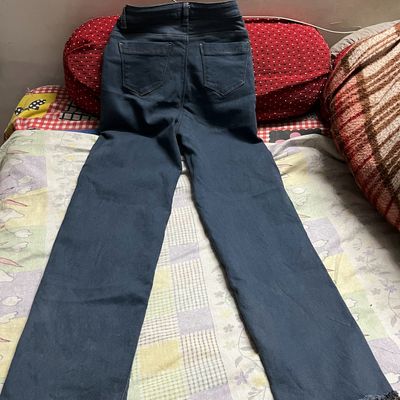 Shop Stylsih Beige Trousers Mens Online in India – Rockstar Jeans