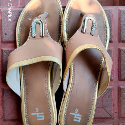 Luxury Designer Genuine Leather Womens Sreeleathers Ladies Flat Sandals  Fashionable Low Heel Slides For Summer Beach And Lazy Days Available In  Sizes 35 42 From Hypershoes, $19 | DHgate.Com