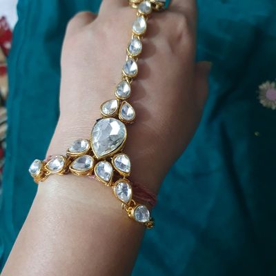 Ashira Kundan Bracelet With Finger Ring – AG'S