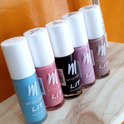 MyGlamm Two Of Your Kind Nail Enamel Duo Glitter Collection Steal The Show  - Price in India, Buy MyGlamm Two Of Your Kind Nail Enamel Duo Glitter  Collection Steal The Show Online