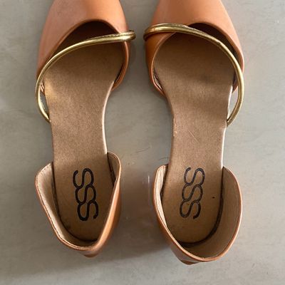 Sss on sale flat sandals