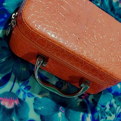 Handbags  ERHETUS Latest Stylish Cosmetic Bag for Women
