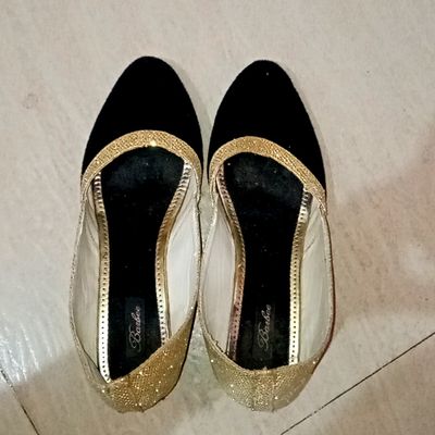 Buy Black Belly Shoes - Heels for Women 7932245 | Myntra