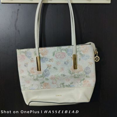 ESBEDA Solid White colour Handbag For Women
