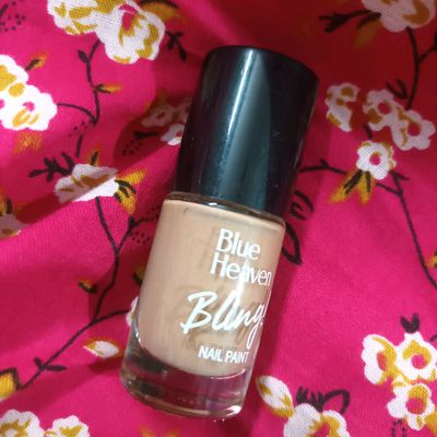 Buy Blue Heaven Bling Nail Paint 737 - Crème Gloss Finish, Long-Lasting  Online at Best Price of Rs 59.5 - bigbasket