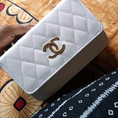 Chanel best sale wallet sling