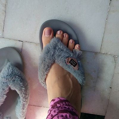Women's Fuzzy Fluffy Furry Fur Slippers Flip Flop Open Toe Cozy House  Memory Foam Sandals Slides Soft Flat Comfy Anti-Slip Spa Indoor Outdoor  Slip on - Walmart.com